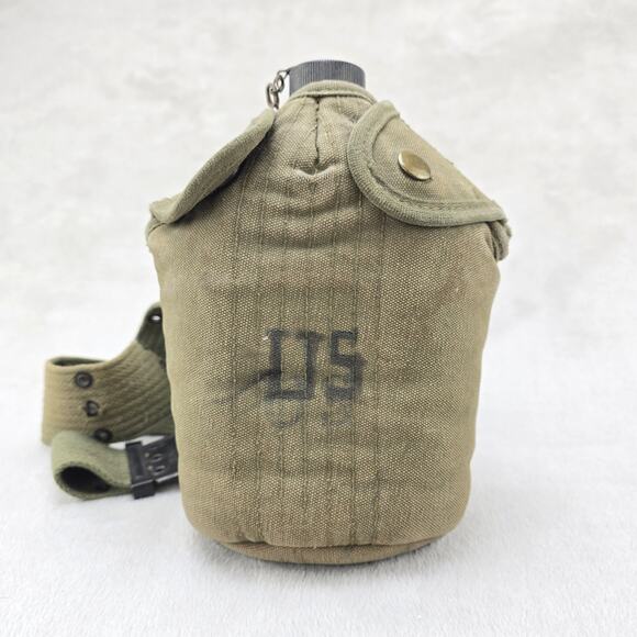 Vintage US Military Army Metal Aluminum Canteen w/ Belt & Cover 1939-1943 WW2 - Picture 1 of 12